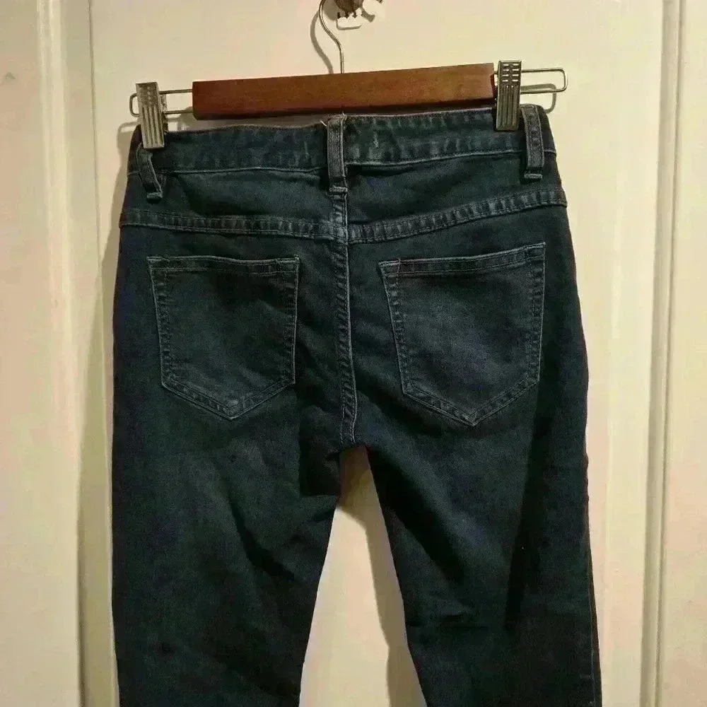 P7455 free people dark wash size 26 - Picture 5 of 6
